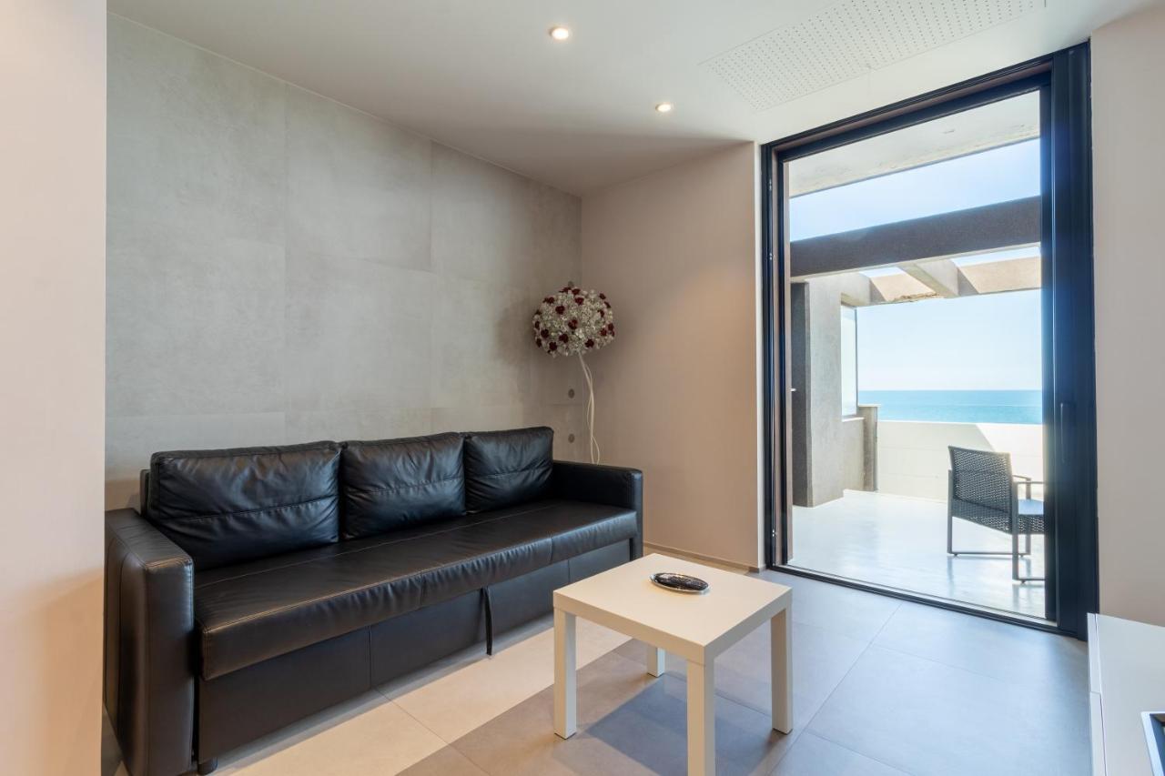 La Dimora Sul Mare Apartment Bari Bagian luar foto