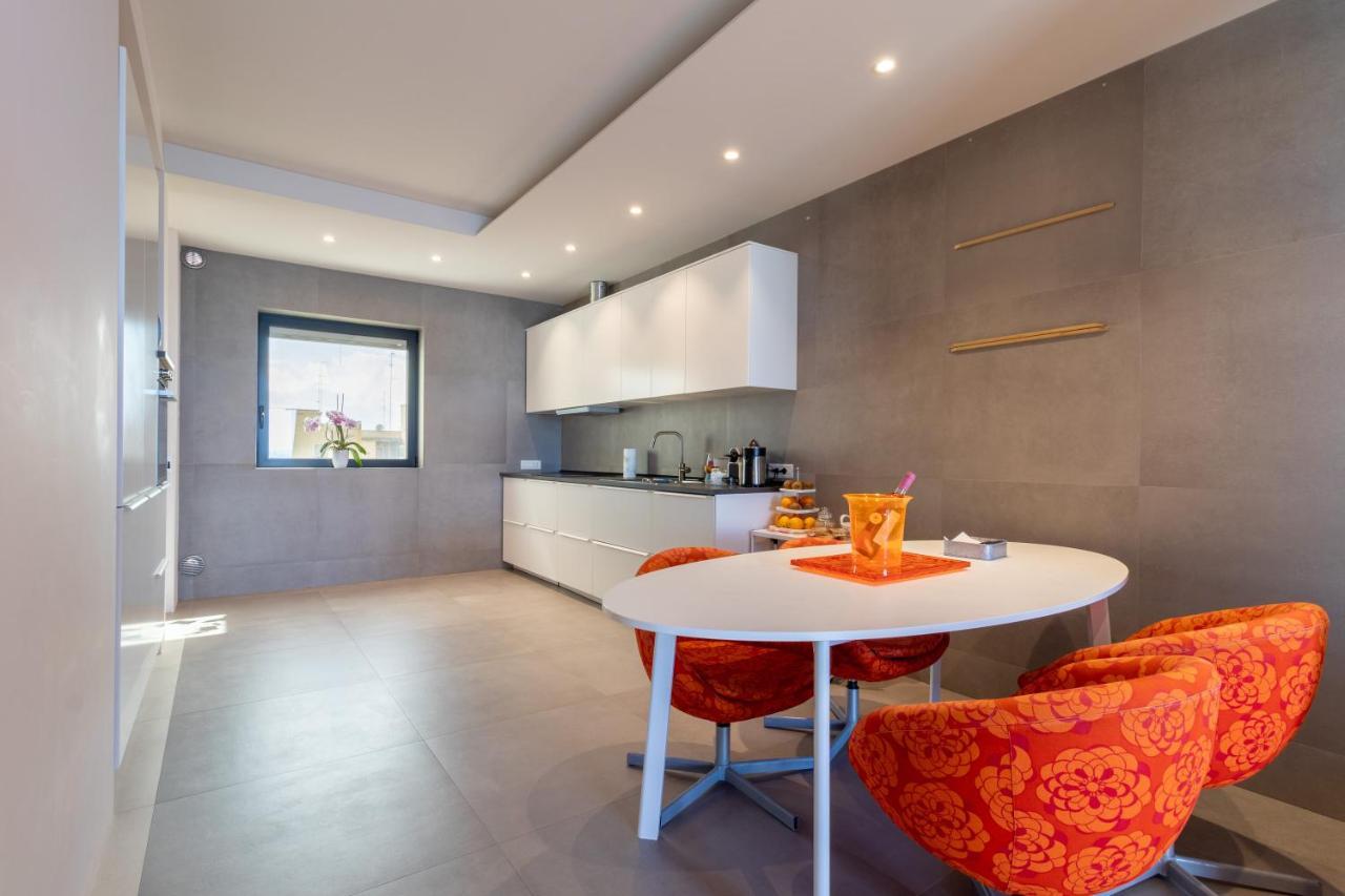 La Dimora Sul Mare Apartment Bari Bagian luar foto