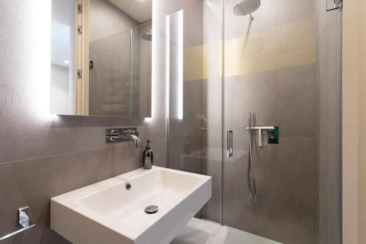 La Dimora Sul Mare Apartment Bari Bagian luar foto