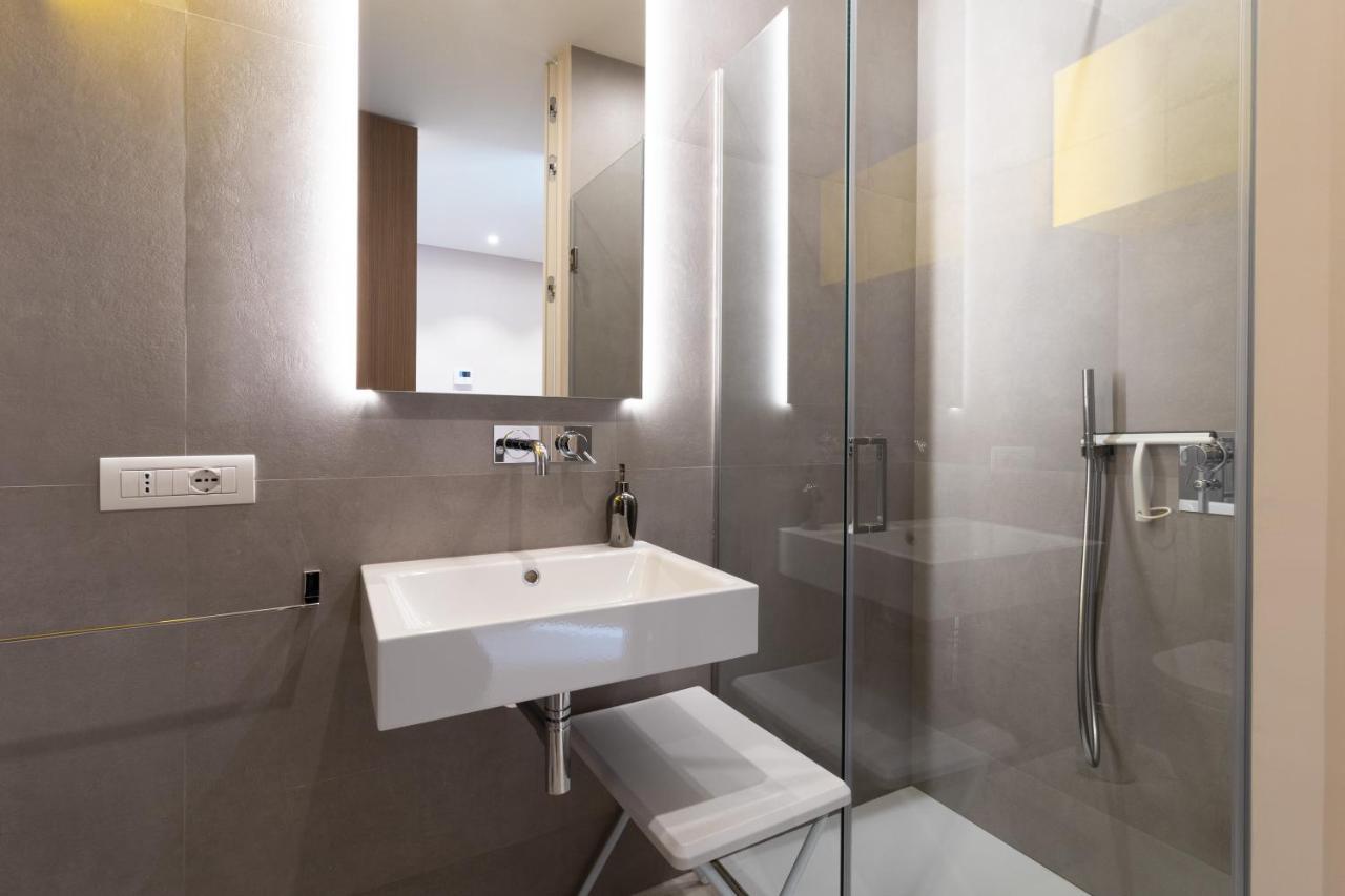 La Dimora Sul Mare Apartment Bari Bagian luar foto